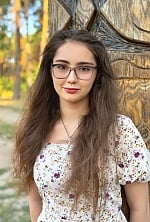 Ukrainian mail order bride Daria from Kyiv with light brown hair and brown eye color - image 10