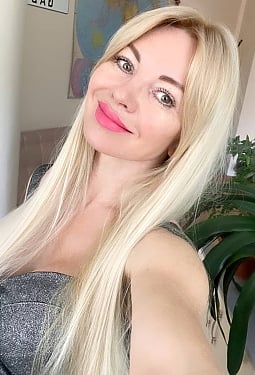 Tatiana, 44 y.o. from Ivano-Frankivsk, Ukraine
