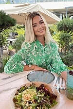 Ukrainian mail order bride Zorina from Kyiv with blonde hair and green eye color - image 2