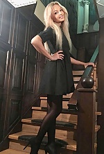 Ukrainian mail order bride Elena from Seattle with blonde hair and green eye color - image 5