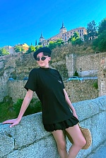 Ukrainian mail order bride Olena from M&uuml;nchen with black hair and green eye color - image 15