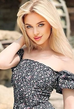 Valeriia, 21 y.o. from Mykolayiv, Ukraine