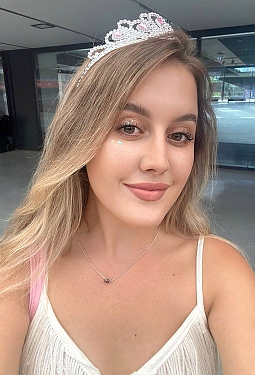 Sofiia-mariia, 20 y.o. from Lviv, Ukraine
