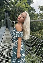 Ukrainian mail order bride Danila from New York with blonde hair and green eye color - image 6