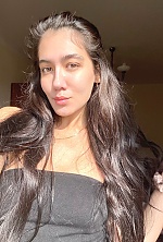 Ukrainian mail order bride Alina from Kyiv with black hair and brown eye color - image 3