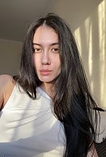 Ukrainian mail order bride Alina from Kyiv with black hair and brown eye color - image 7