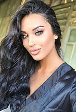 Ukrainian mail order bride Viktoriia from Warsaw with black hair and brown eye color - image 2