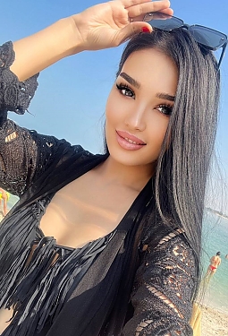 Nursulu, 31 y.o. from Almaty, Kazakhstan