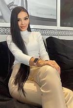 Ukrainian mail order bride Nursulu from Almaty with brunette hair and brown eye color - image 4