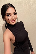 Ukrainian mail order bride Nursulu from Almaty with brunette hair and brown eye color - image 2