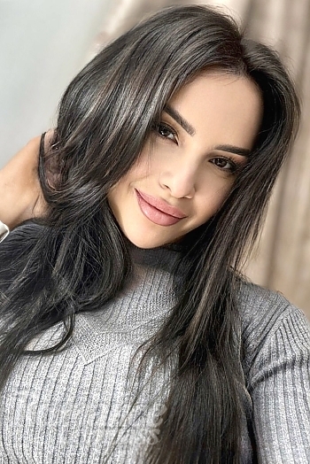 Ukrainian mail order bride Diana from Dnipro with brunette hair and hazel eye color - image 1