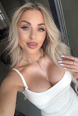 Kristina, 36 y.o. from Madridejos, Spain