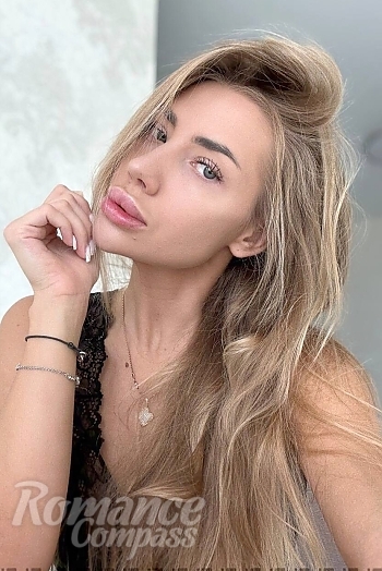 Ukrainian mail order bride Anna from Kyiv with blonde hair and blue eye color - image 1