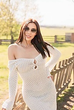 Ukrainian mail order bride Elena from Kyiv with brunette hair and blue eye color - image 2