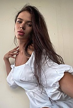 Ukrainian mail order bride Anastasia from London with light brown hair and green eye color - image 2