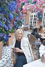 Ukrainian mail order bride Lolita from München with blonde hair and blue eye color - image 4