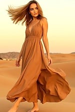 Ukrainian mail order bride Alina from Amsterdam with blonde hair and green eye color - image 9