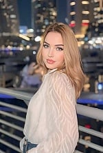 Ukrainian mail order bride Alina from Amsterdam with blonde hair and green eye color - image 5