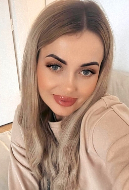 Halina, 39 y.o. from Vienna, Austria