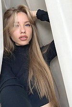 Ukrainian mail order bride Oksana from Nice with light brown hair and blue eye color - image 8