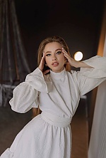 Ukrainian mail order bride Oksana from Nice with light brown hair and blue eye color - image 9