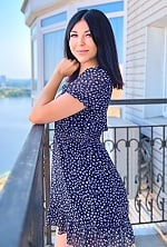 Ukrainian mail order bride Alina from Kyiv with brunette hair and brown eye color - image 3