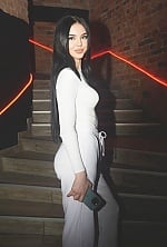 Ukrainian mail order bride Valentyna from Odesa with brunette hair and blue eye color - image 9