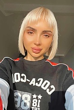 Ukrainian mail order bride Anna from Kyiv with blonde hair and hazel eye color - image 2