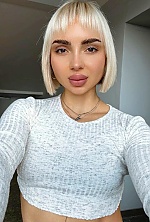 Ukrainian mail order bride Anna from Kyiv with blonde hair and hazel eye color - image 4