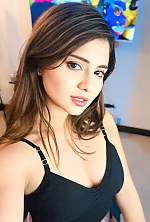 Ukrainian mail order bride Andrea from Cartagena with brunette hair and brown eye color - image 4