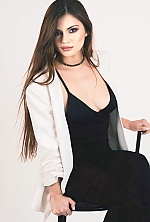 Ukrainian mail order bride Andrea from Cartagena with brunette hair and brown eye color - image 5