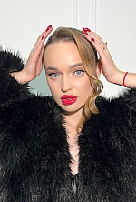 Ukrainian mail order bride Viktoria from Vinnytsia with blonde hair and grey eye color - image 2