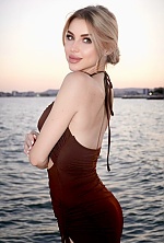 Ukrainian mail order bride Olena from Kharkiv with blonde hair and green eye color - image 5