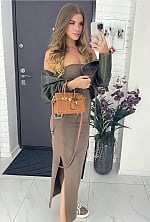 Ukrainian mail order bride Alina from Kyiv with brunette hair and brown eye color - image 10