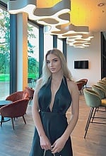Ukrainian mail order bride Kseniia from Warsaw with blonde hair and green eye color - image 2