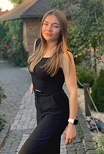 Ukrainian mail order bride Tetiana from Vinnytsia with light brown hair and blue eye color - image 12