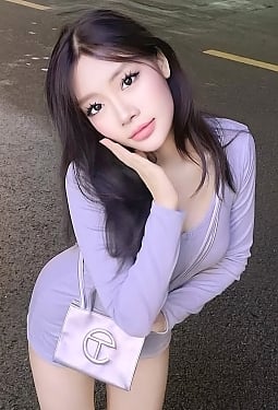 Pham, 20 y.o. from Ho Chi Minh City, Vietnam