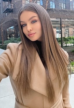 Elena, 30 y.o. from Kyiv, Ukraine