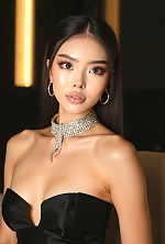 Ukrainian mail order bride Bibizeynep from Taraz with black hair and grey eye color - image 6