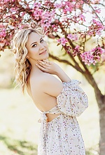 Ukrainian mail order bride Tetiana from Rivne with light brown hair and green eye color - image 2