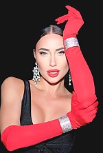 Ukrainian mail order bride Yullia from Strasbourg with black hair and green eye color - image 11