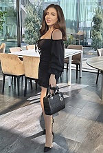 Ukrainian mail order bride Tatiana from Kyiv with light brown hair and green eye color - image 6