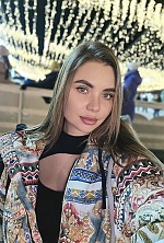 Ukrainian mail order bride Maria from Chicago with light brown hair and grey eye color - image 9