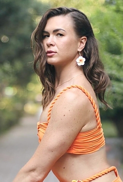 Yulia, 33 y.o. from Kyiv, Ukraine