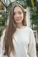 Ukrainian mail order bride Anna from Lviv with light brown hair and grey eye color - image 5
