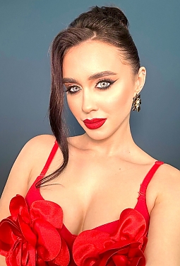 Adelina, 22 y.o. from Chisinau, Moldova