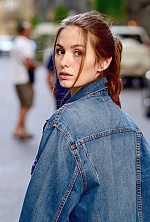 Ukrainian mail order bride Yana from Kyiv with brunette hair and brown eye color - image 8