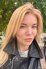Ukrainian mail order bride Marina from Kyiv with blonde hair and green eye color - image 5
