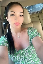 Ukrainian mail order bride Gauhar from Almaty with black hair and brown eye color - image 7