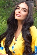 Ukrainian mail order bride Katerina from Warsaw with light brown hair and brown eye color - image 9
